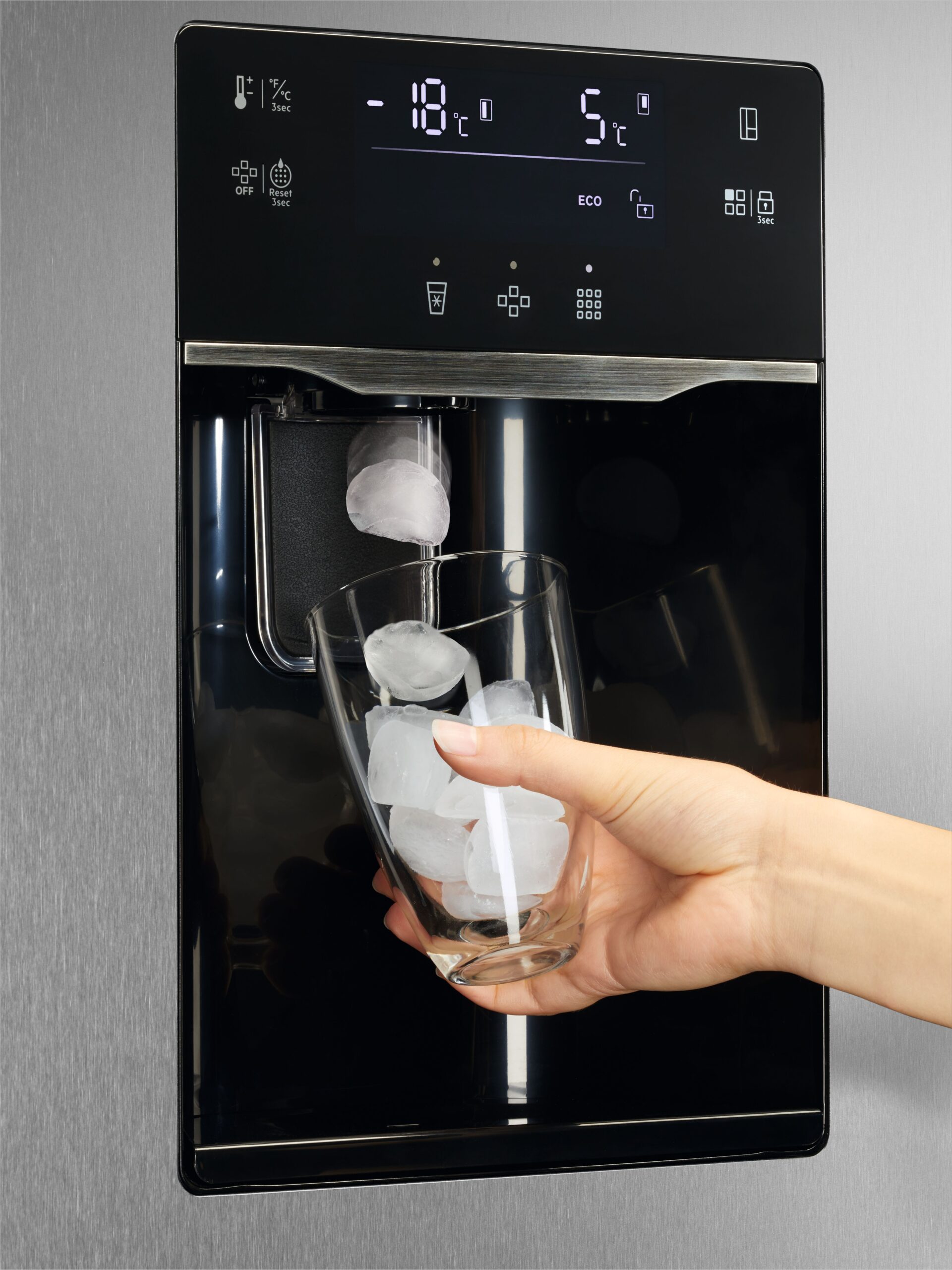 Electrolux Side-by-Side EAL575NWCN – Bild 3